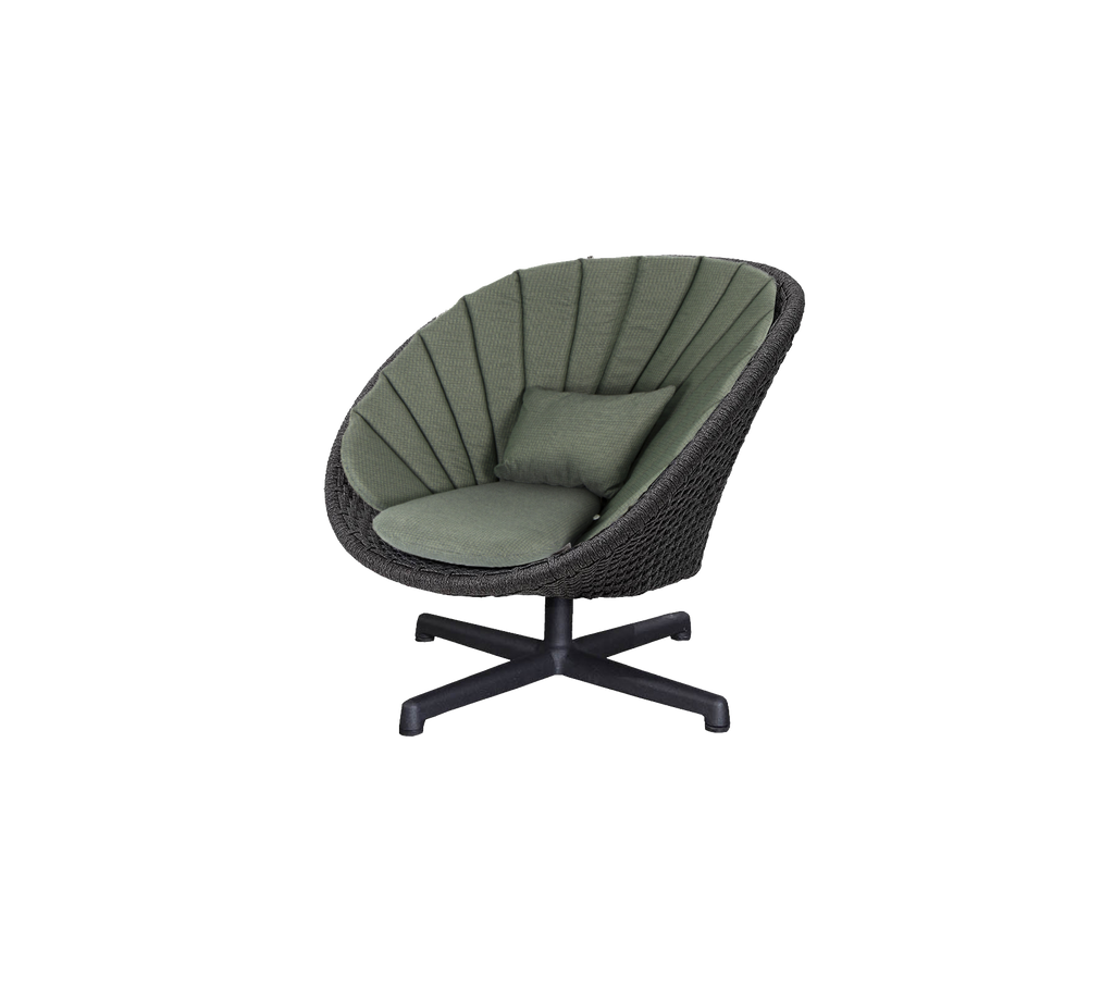 Peacock lounge chair w/swivel aluminium base