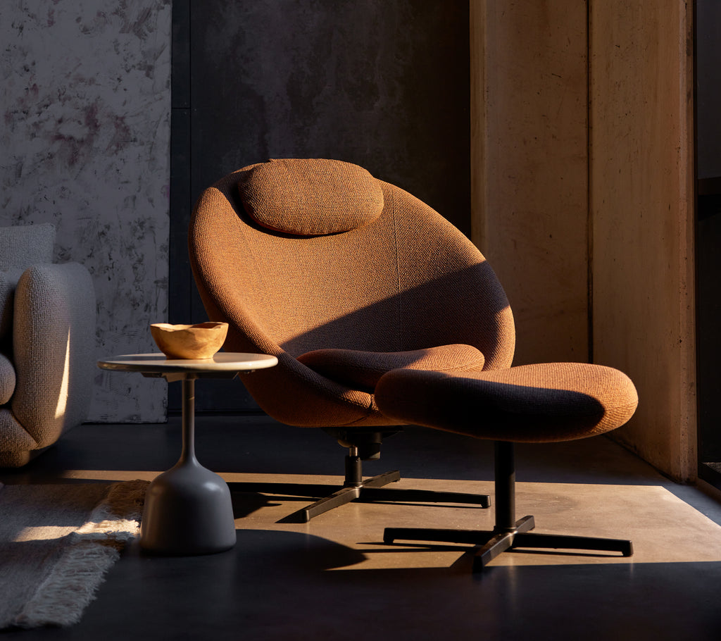 Pace footstool