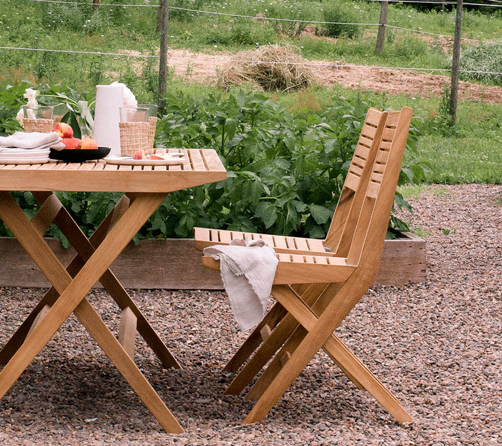 Flip folding chair